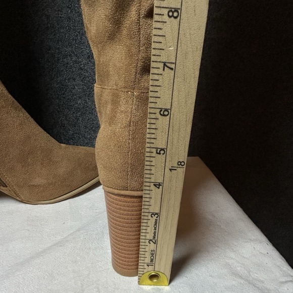 NEW~ Women's Classic (Faux Suede) Knee Boots with Side Zipper - Khaki ~ Size 9 - Picture 8 of 10